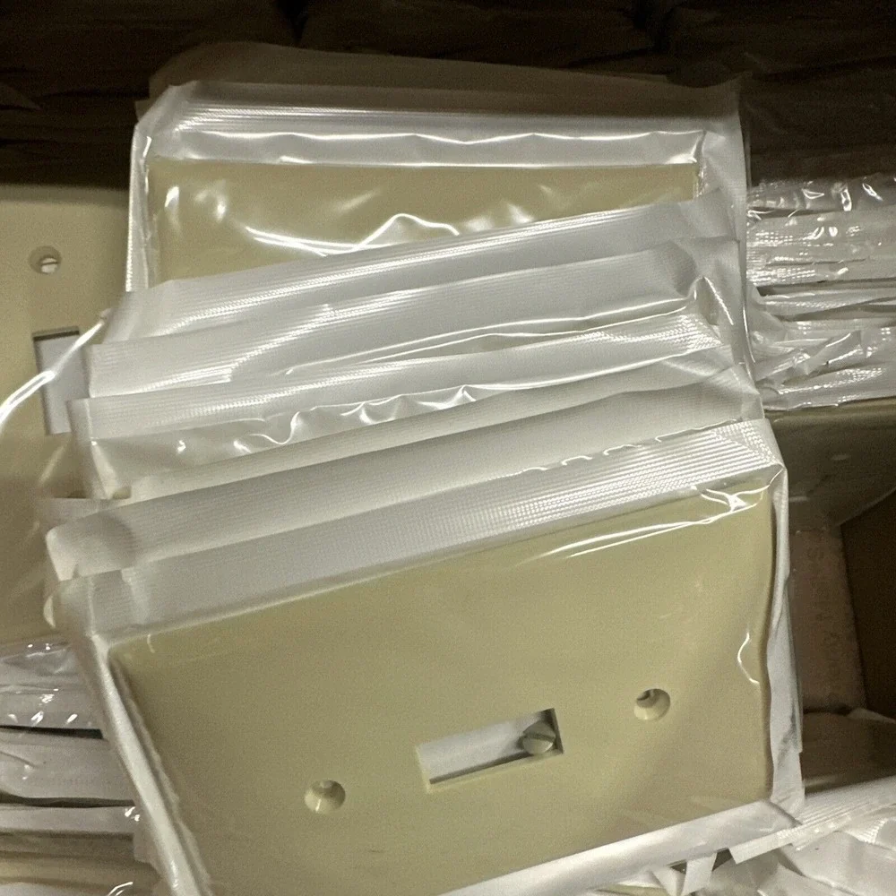 Leviton Ivory Switch Cover 001-80701-I Thermoplastic. Lot Of 150